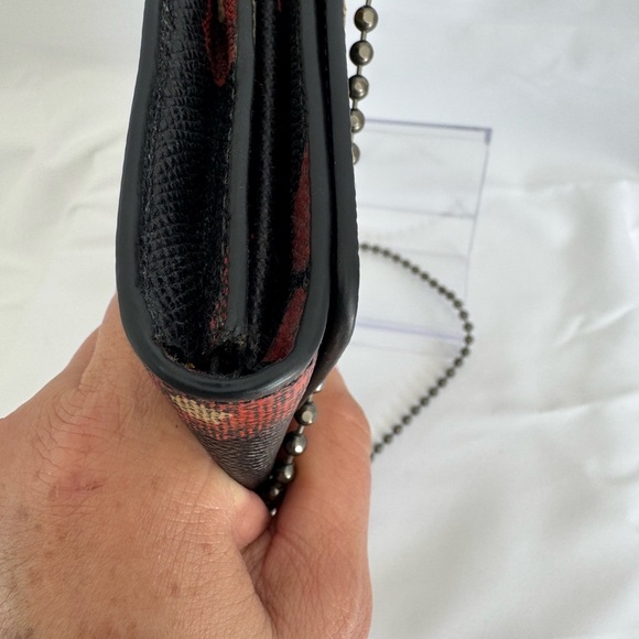 Coach Slim Envelope Wallet On Chain In Floral Print Leather Gunmetal Hardware - Picture 13 of 14